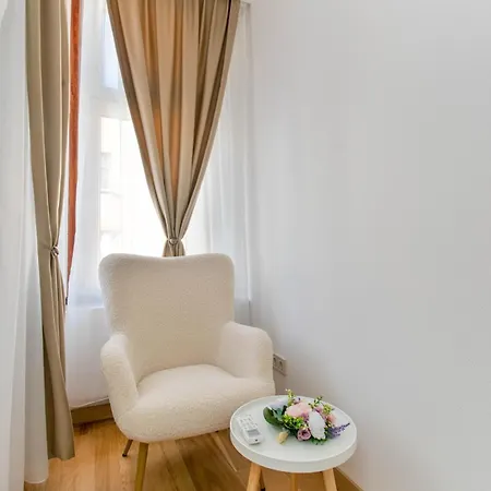 Apartment Central شقة