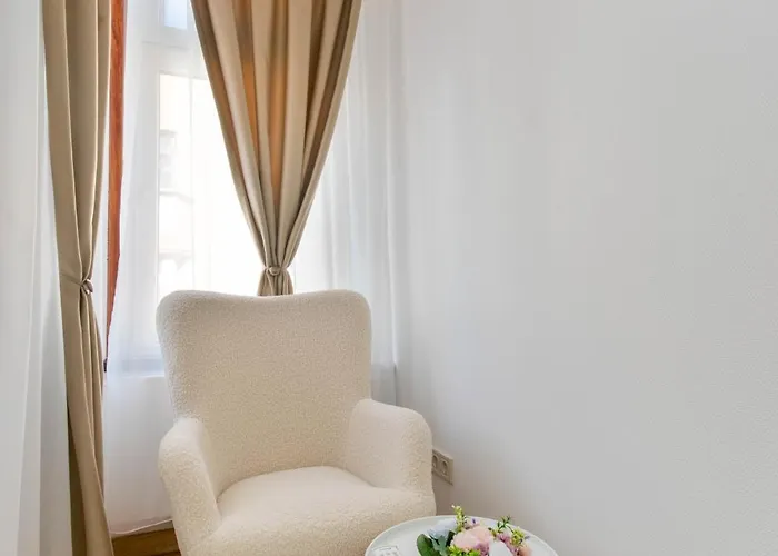 Apartment Central Apartment